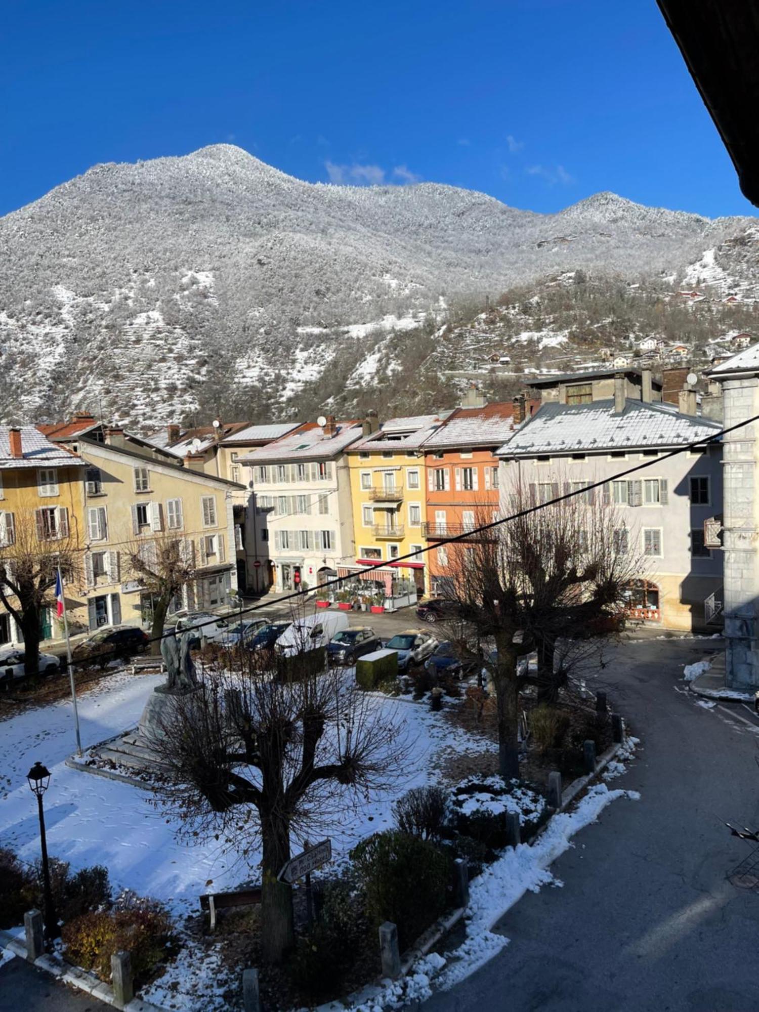 La Montagnette L Ours T1 Maison En Travaux De 10H A 17H Moutiers  Exteriér fotografie